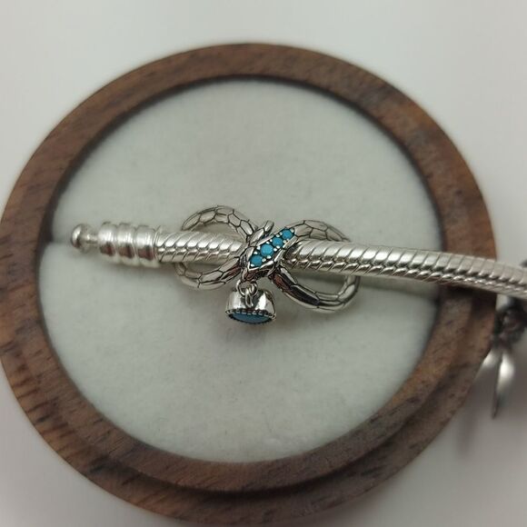 925 Silver Snake Infinity Charm - Picture 7 of 7